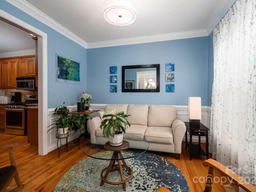 203 Laurel Glen Drive, Mooresville, NC 28115.  MLS# CAR4282155, YatesRealty ID 27195. 