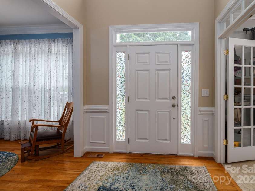 203 Laurel Glen Drive, Mooresville, NC 28115.  MLS# CAR4282155, YatesRealty ID 27195. 