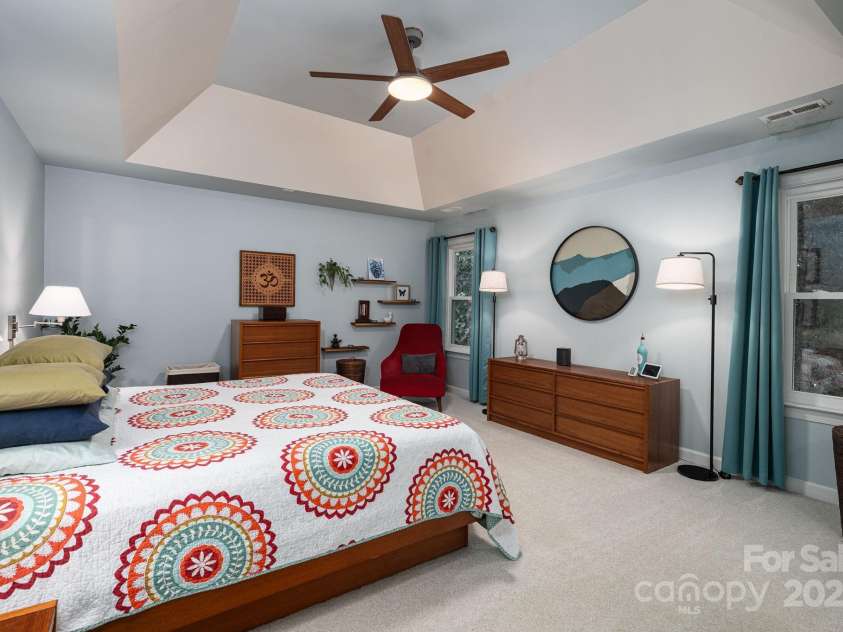 203 Laurel Glen Drive, Mooresville, NC 28115.  MLS# CAR4282155, YatesRealty ID 27195. 