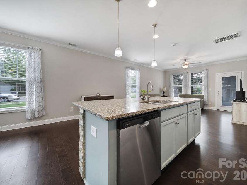 1305 Rainier Drive, Fort Mill, SC 29708.  MLS# CAR4386941, YatesRealty ID 27196. 
