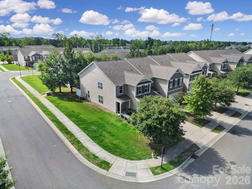 1305 Rainier Drive, Fort Mill, SC 29708.  MLS# CAR4386941, YatesRealty ID 27196. 