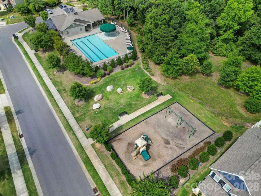 1305 Rainier Drive, Fort Mill, SC 29708.  MLS# CAR4386941, YatesRealty ID 27196. 