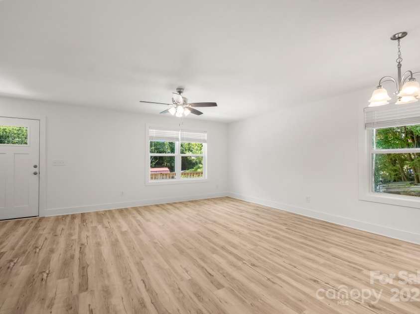 905 Elizabeth Avenue, Albemarle, NC 28001.  MLS# CAR4283505, YatesRealty ID 27196. 