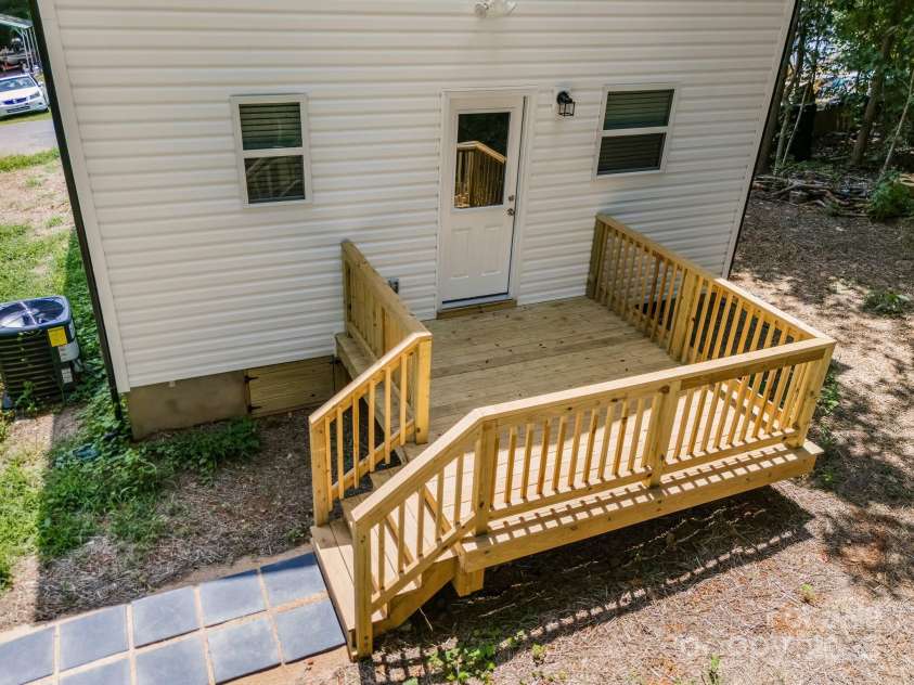 905 Elizabeth Avenue, Albemarle, NC 28001.  MLS# CAR4283505, YatesRealty ID 27196. 