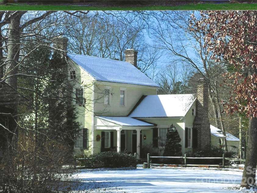 3075 Lin Oaks Place, Kannapolis, NC 28081.  MLS# CAR4311765, YatesRealty ID 272. Rear View