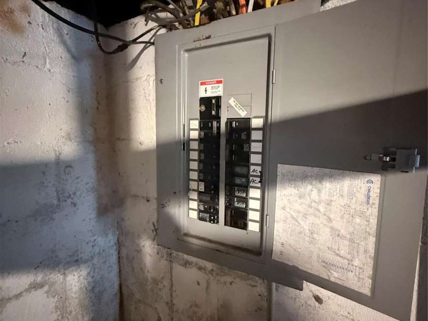 1492 Overlook Drive, Lenoir, NC 28645.  MLS# CAR4283554, YatesRealty ID 27200. 