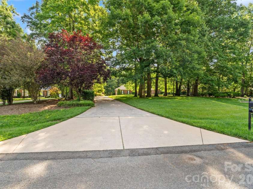 3406 Peninsula Court, Monroe, NC 28110.  MLS# CAR4388161, YatesRealty ID 27200. 