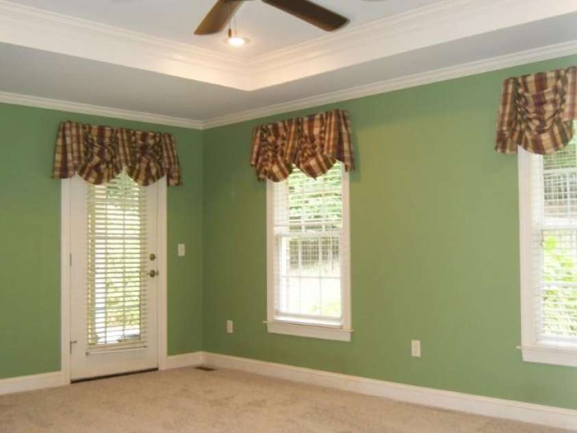 116 28th Avenue, Hickory, NC 28601.  MLS# CAR4386796, YatesRealty ID 27202. 