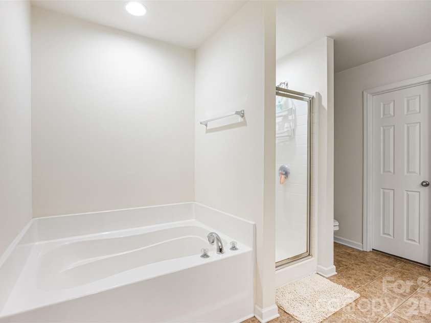 723 Winding Way, Rock Hill, SC 29732.  MLS# CAR4388950, YatesRealty ID 27203. 