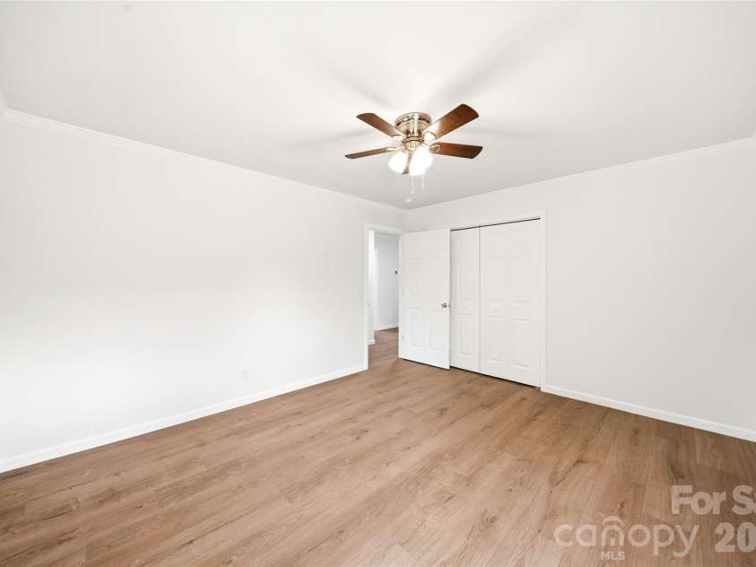 1335 Little Mountain Road, Columbus, NC 28722.  MLS# CAR4404149, YatesRealty ID 27204. 