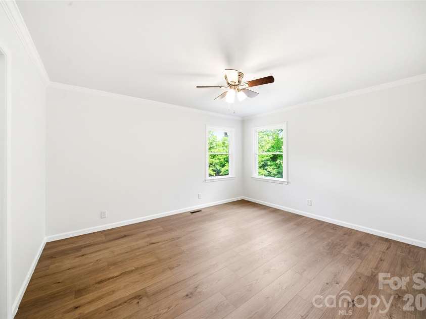 1335 Little Mountain Road, Columbus, NC 28722.  MLS# CAR4404149, YatesRealty ID 27204. 
