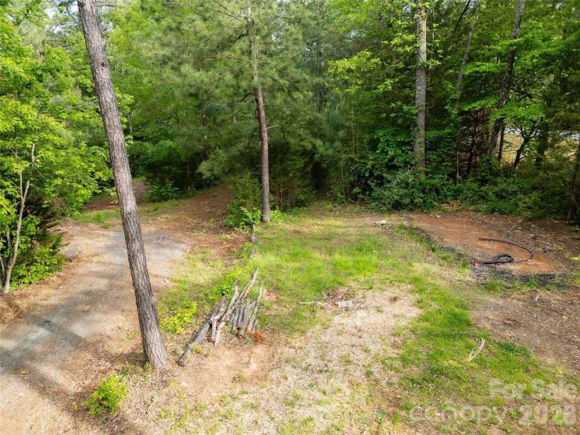 1335 Little Mountain Road, Columbus, NC 28722.  MLS# CAR4404149, YatesRealty ID 27204. 