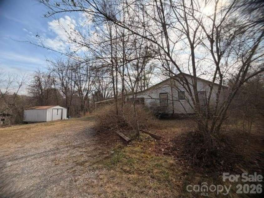 1081 Ashworth Road, Marion, NC 28752.  MLS# CAR4385439, YatesRealty ID 27205. 