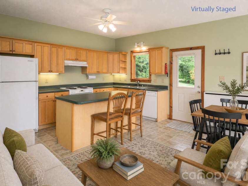 1299 Pine Ridge Road, Burnsville, NC 28714.  MLS# CAR4387653, YatesRealty ID 27207. 