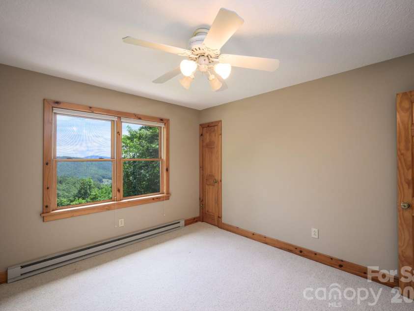 1299 Pine Ridge Road, Burnsville, NC 28714.  MLS# CAR4387653, YatesRealty ID 27207. 