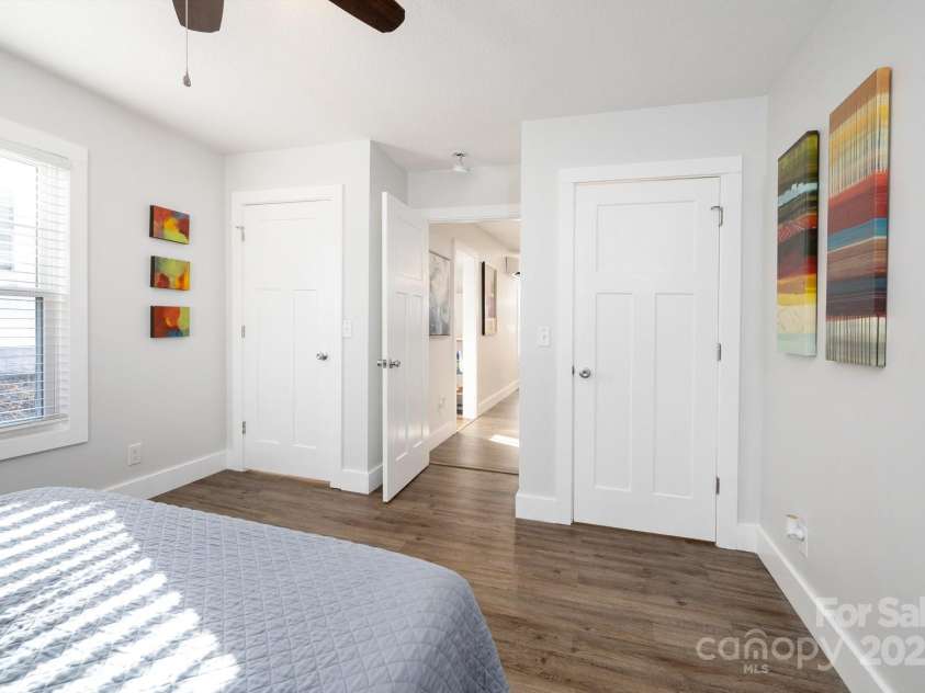 18 Oteen Park Place, Asheville, NC 28805.  MLS# CAR4282740, YatesRealty ID 27208. Unit 20-Bedroom with 2 Closets