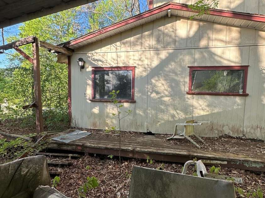 33 Timothy Way, Pisgah Forest, NC 28768.  MLS# CAR4388628, YatesRealty ID 27208. 