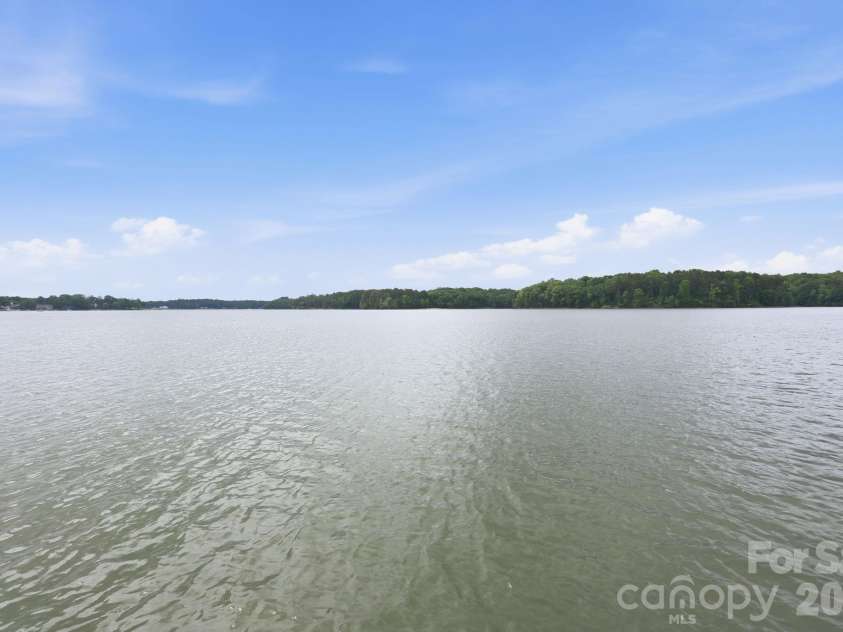420 Skysail Road, Salisbury, NC 28146.  MLS# CAR4389093, YatesRealty ID 27209. Breath Taking View!