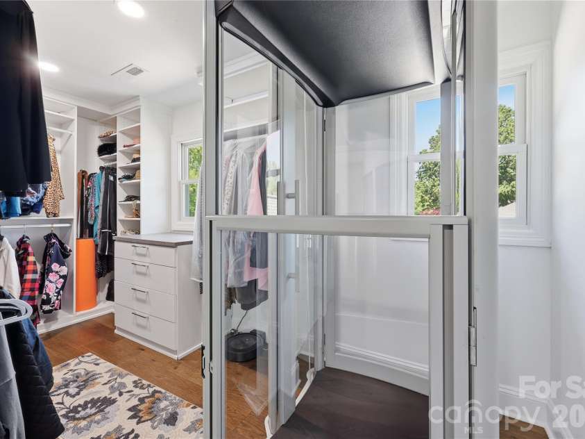 420 Skysail Road, Salisbury, NC 28146.  MLS# CAR4389093, YatesRealty ID 27209. Elevator and closet