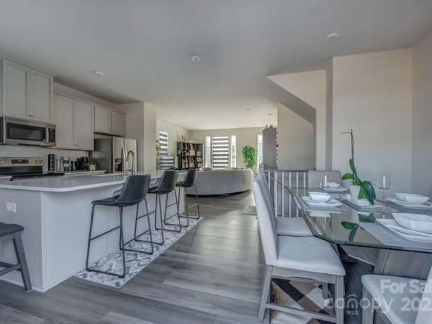 2144 Autumn Cyprus Avenue, Gastonia, NC 28054.  MLS# CAR4283460, YatesRealty ID 27210. 