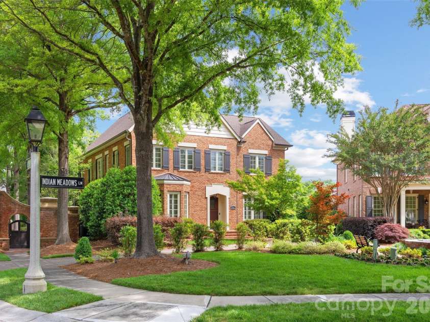 3415 Indian Meadows Lane, Charlotte, NC 28210.  MLS# CAR4389019, YatesRealty ID 27210. 