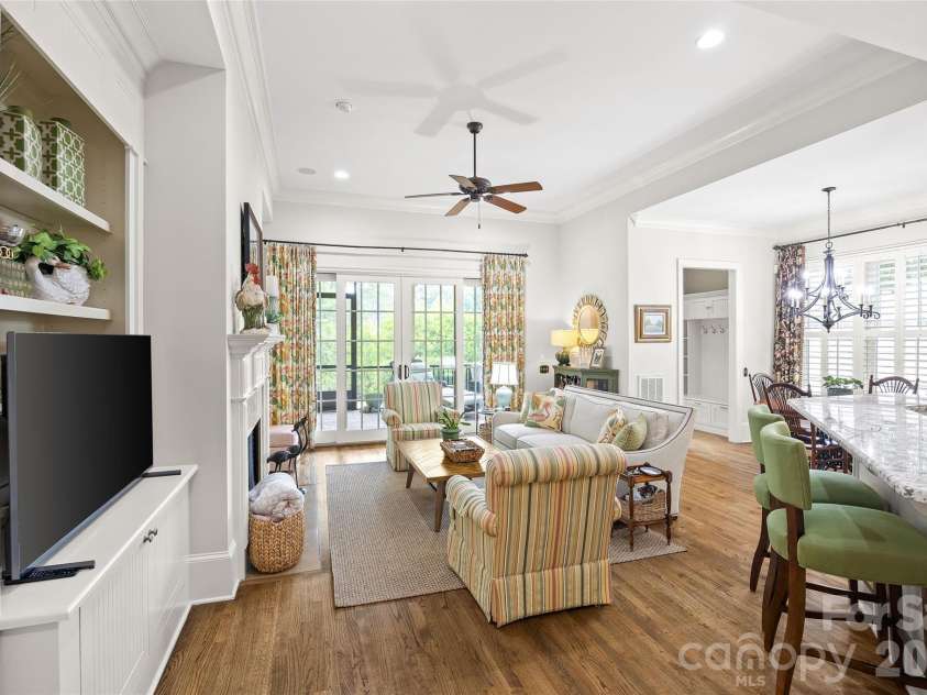 3415 Indian Meadows Lane, Charlotte, NC 28210.  MLS# CAR4389019, YatesRealty ID 27210. 