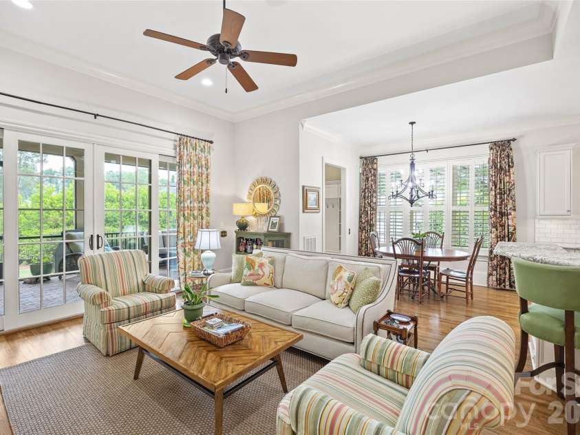 3415 Indian Meadows Lane, Charlotte, NC 28210.  MLS# CAR4389019, YatesRealty ID 27210. 