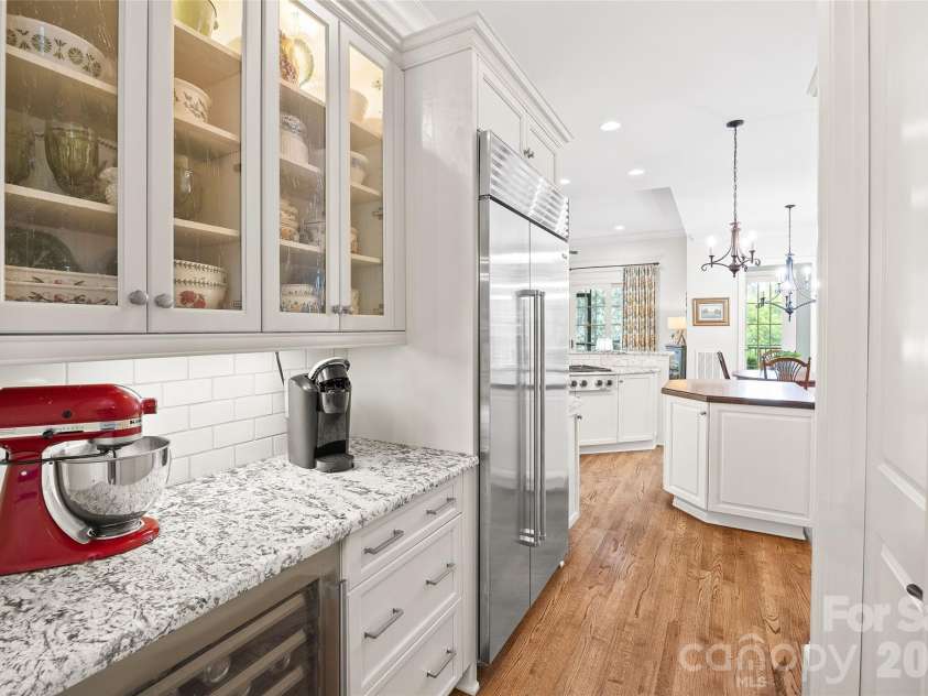 3415 Indian Meadows Lane, Charlotte, NC 28210.  MLS# CAR4389019, YatesRealty ID 27210. 