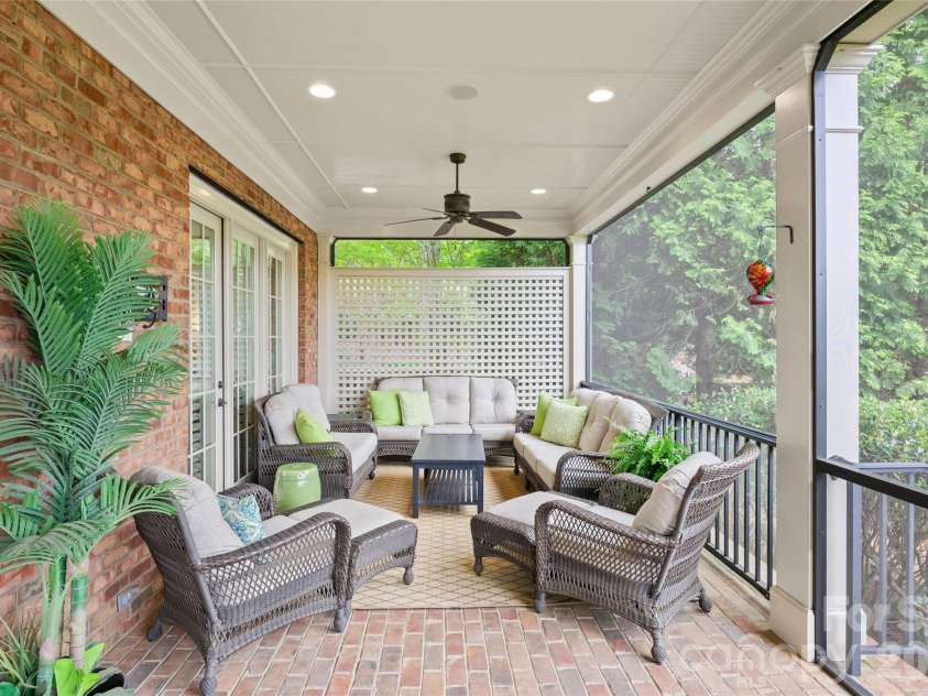 3415 Indian Meadows Lane, Charlotte, NC 28210.  MLS# CAR4389019, YatesRealty ID 27210. 