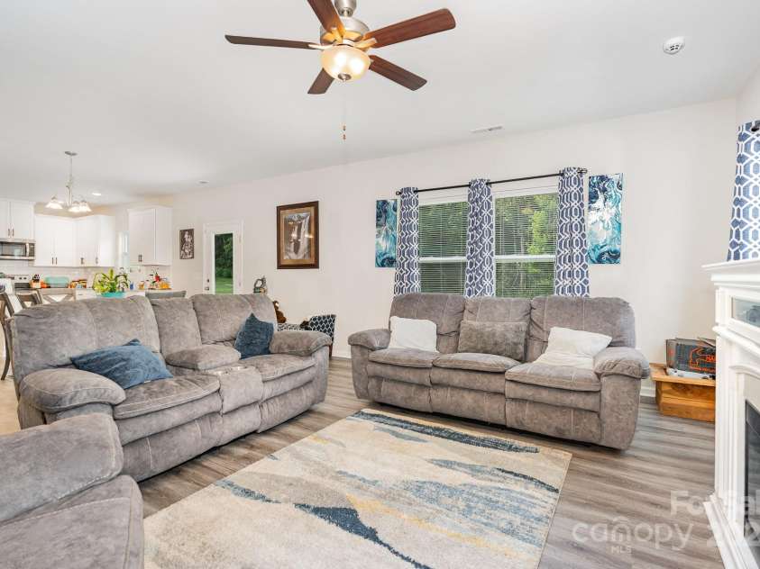 3536 Driftwood Drive, Gastonia, NC 28056.  MLS# CAR4283534, YatesRealty ID 27211. 