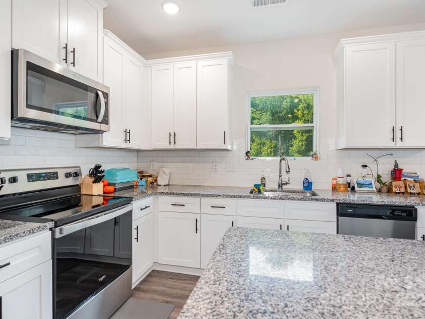 3536 Driftwood Drive, Gastonia, NC 28056.  MLS# CAR4283534, YatesRealty ID 27211. 