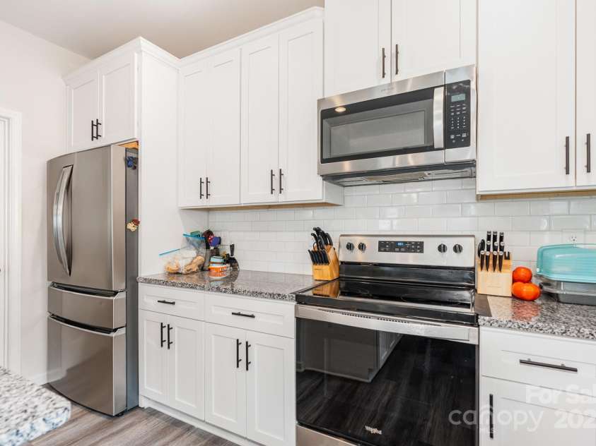 3536 Driftwood Drive, Gastonia, NC 28056.  MLS# CAR4283534, YatesRealty ID 27211. 