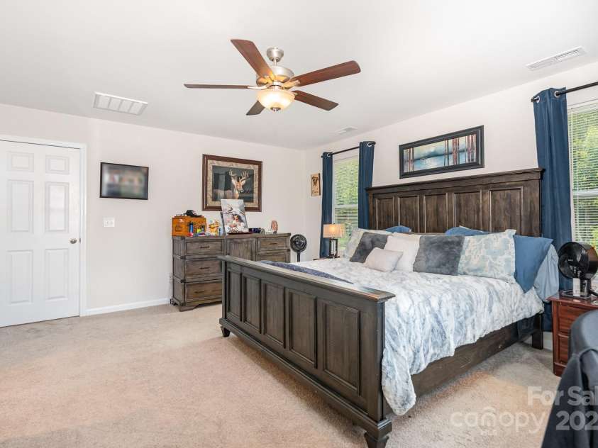 3536 Driftwood Drive, Gastonia, NC 28056.  MLS# CAR4283534, YatesRealty ID 27211. 