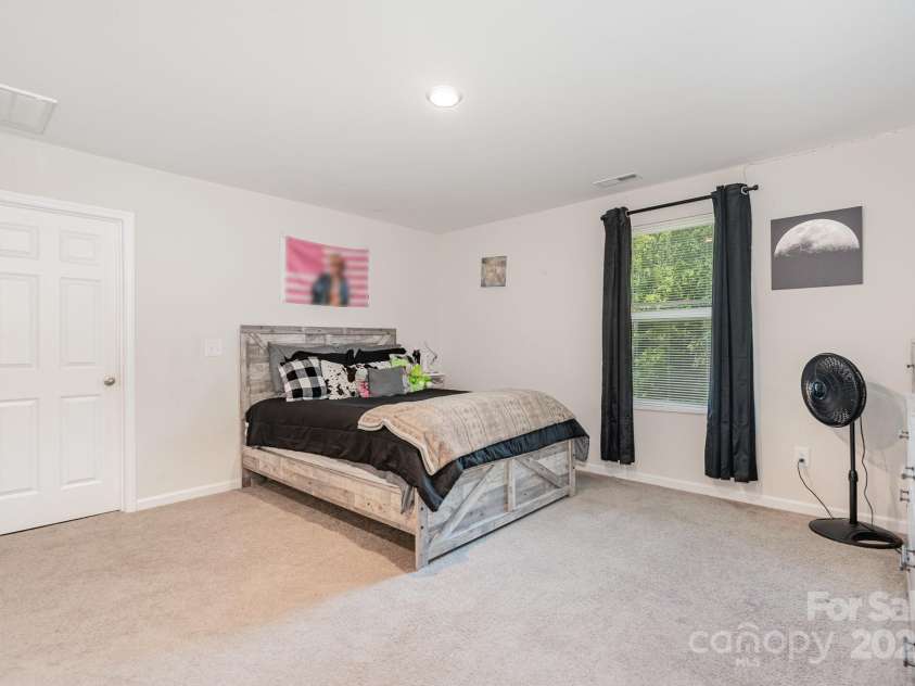 3536 Driftwood Drive, Gastonia, NC 28056.  MLS# CAR4283534, YatesRealty ID 27211. 