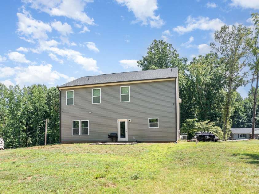 3536 Driftwood Drive, Gastonia, NC 28056.  MLS# CAR4283534, YatesRealty ID 27211. 