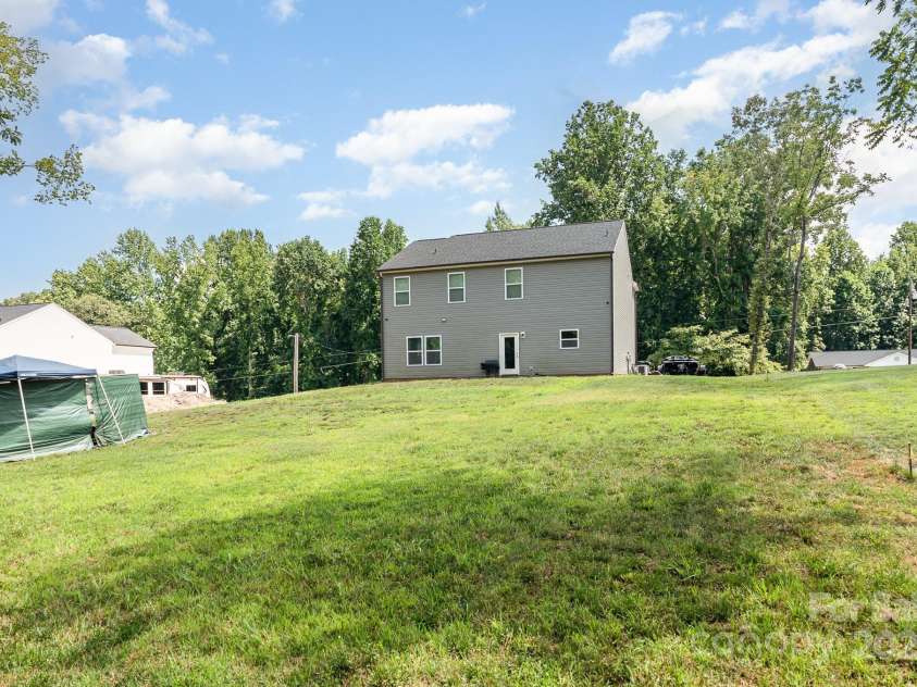 3536 Driftwood Drive, Gastonia, NC 28056.  MLS# CAR4283534, YatesRealty ID 27211. 