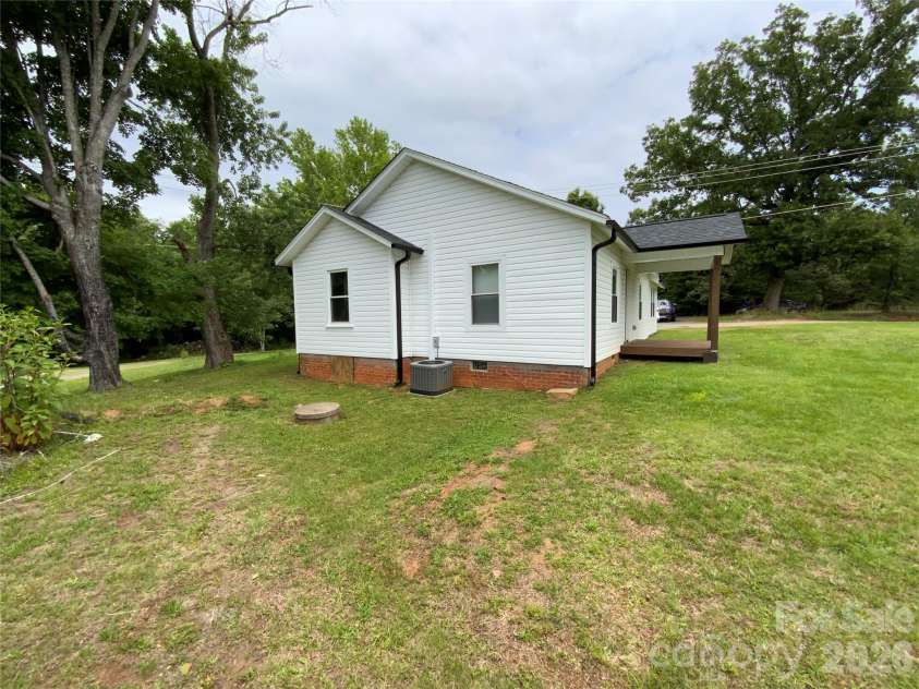 757 Old US 74 Highway, Bostic, NC 28018.  MLS# CAR4389073, YatesRealty ID 27211. 