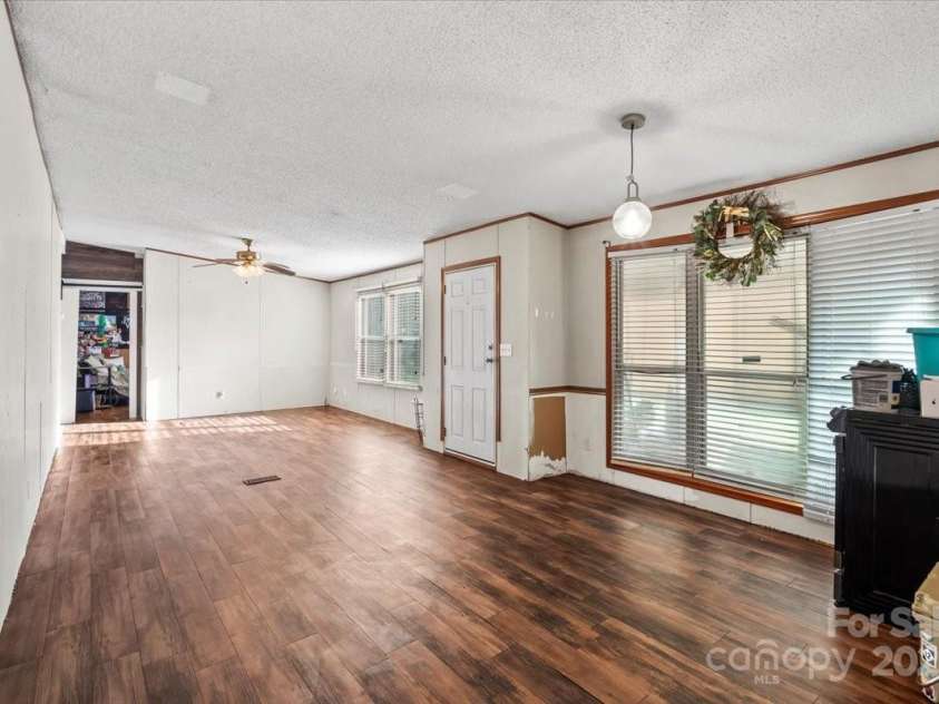 1050 Gold Mine Drive, Catawba, NC 28609.  MLS# CAR4281990, YatesRealty ID 27212. 