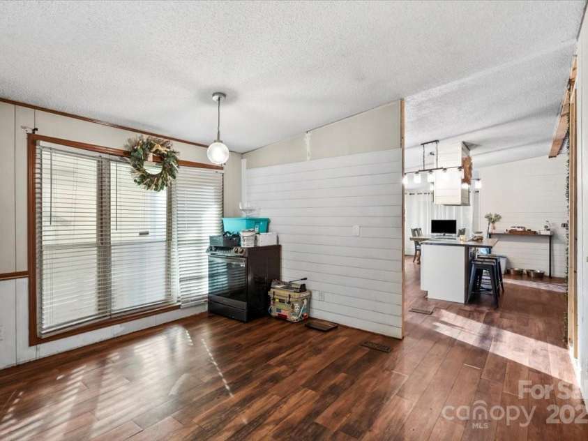 1050 Gold Mine Drive, Catawba, NC 28609.  MLS# CAR4281990, YatesRealty ID 27212. 