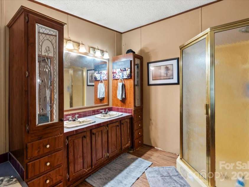 1050 Gold Mine Drive, Catawba, NC 28609.  MLS# CAR4281990, YatesRealty ID 27212. 