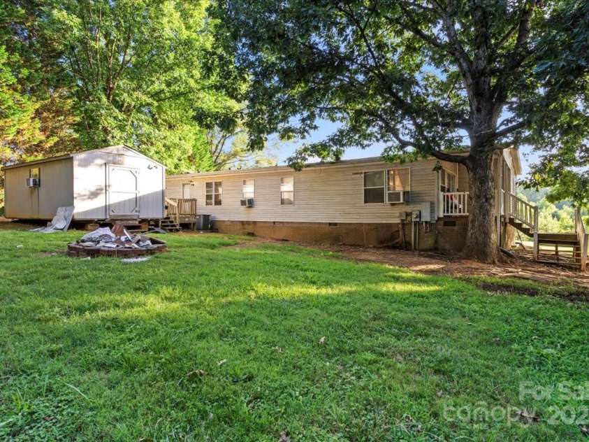1050 Gold Mine Drive, Catawba, NC 28609.  MLS# CAR4281990, YatesRealty ID 27212. 