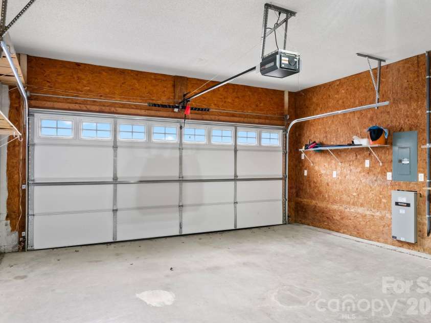 100 Thistle Knoll Court, Asheville, NC 28803.  MLS# CAR4355121, YatesRealty ID 27213. Garage