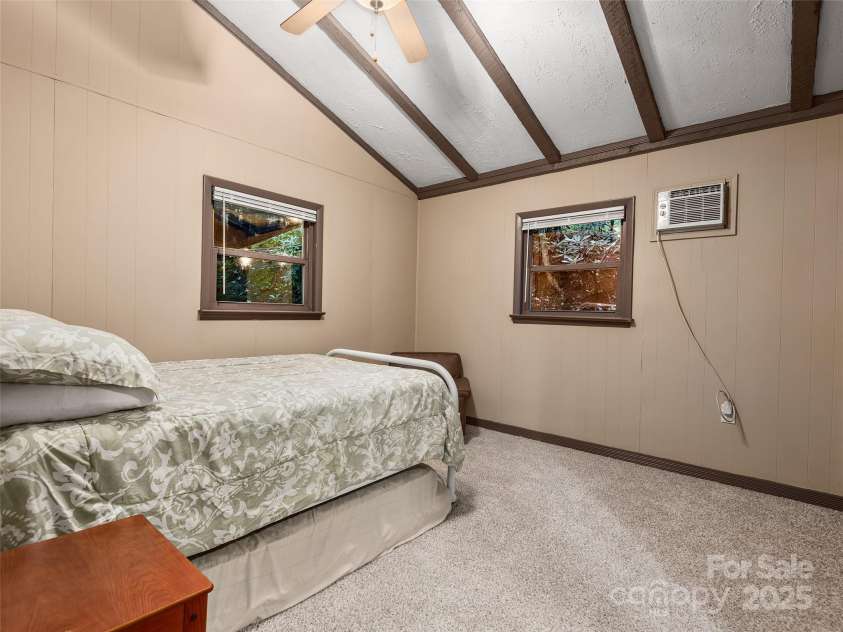 31 Poplar Lane, Maggie Valley, NC 28751.  MLS# CAR4283689, YatesRealty ID 27217. 