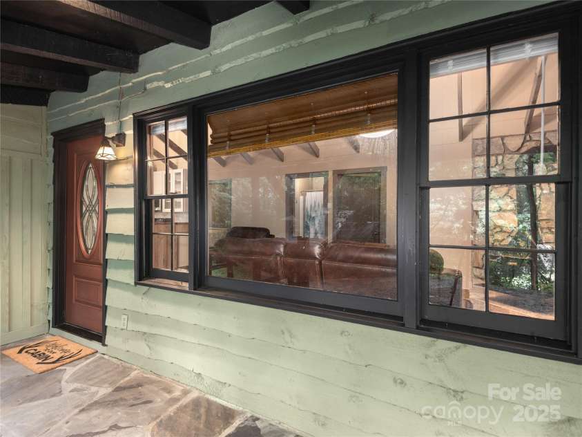 31 Poplar Lane, Maggie Valley, NC 28751.  MLS# CAR4329101, YatesRealty ID 27217. 