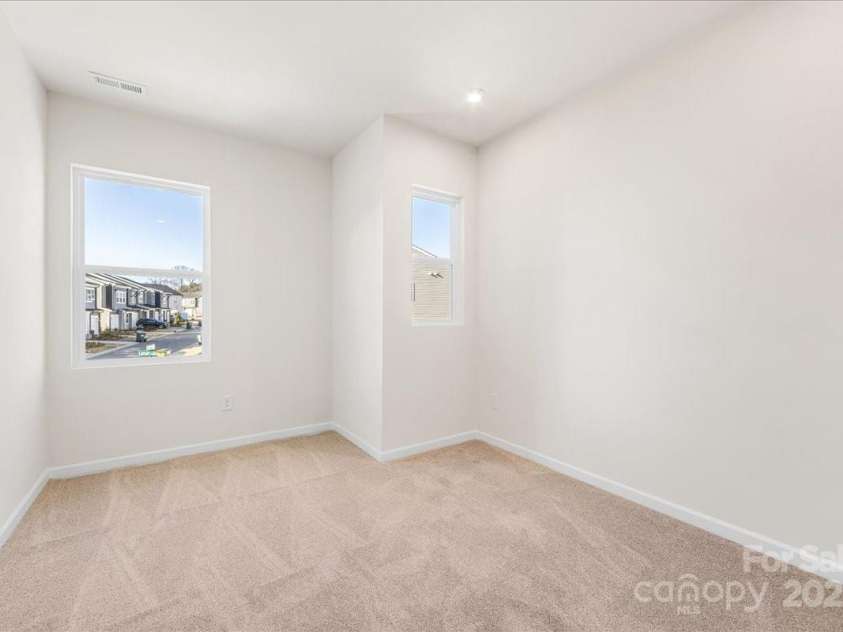 6009 Longar Lane, Charlotte, NC 28269.  MLS# CAR4283710, YatesRealty ID 27219. Bedroom 3 or Home Office.