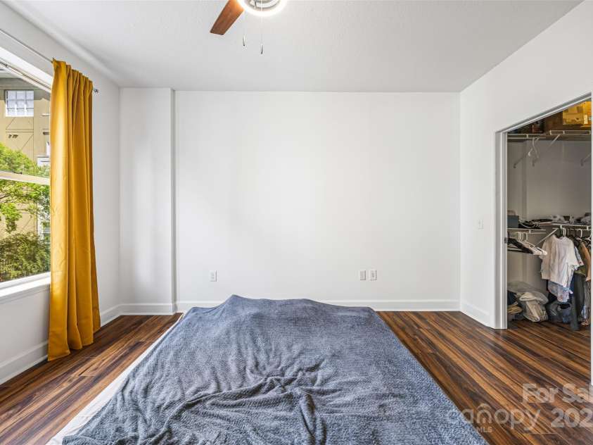 1315 East Boulevard, Charlotte, NC 28203.  MLS# CAR4271106, YatesRealty ID 2722. 