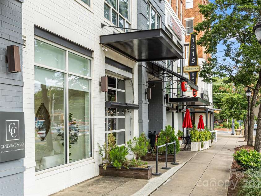 1315 East Boulevard, Charlotte, NC 28203.  MLS# CAR4271106, YatesRealty ID 2722. 