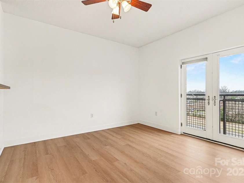 1315 East Boulevard, Charlotte, NC 28203.  MLS# CAR4333744, YatesRealty ID 2722. 