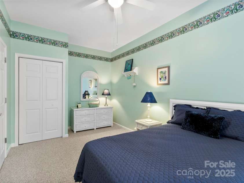 1820 Riverview Court, Hendersonville, NC 28739.  MLS# CAR4283743, YatesRealty ID 27222. 