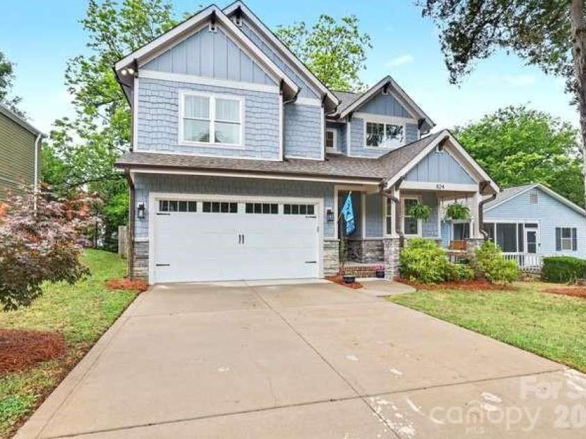 824 16th Street, Charlotte, NC 28205.  MLS# CAR4374730, YatesRealty ID 27222. 